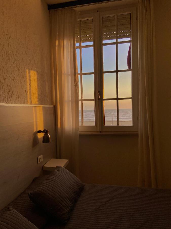 Hotel Alba sul Mare Lido di Camaiore Esterno foto