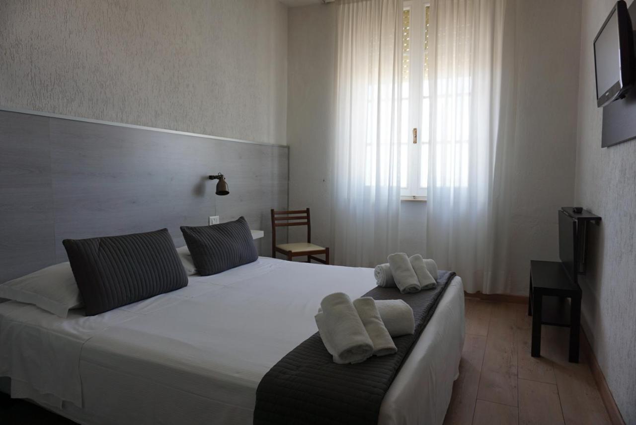 Hotel Alba sul Mare Lido di Camaiore Esterno foto
