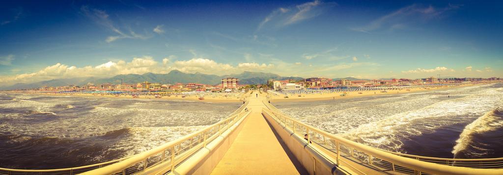 Hotel Alba sul Mare Lido di Camaiore Esterno foto
