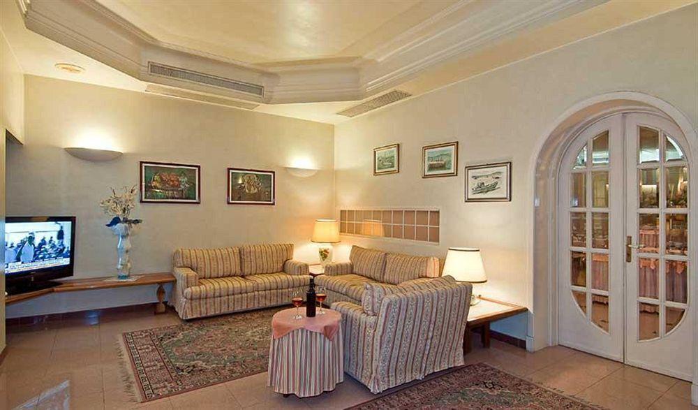 Hotel Alba sul Mare Lido di Camaiore Esterno foto