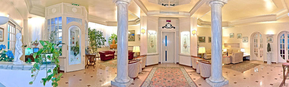 Hotel Alba sul Mare Lido di Camaiore Esterno foto